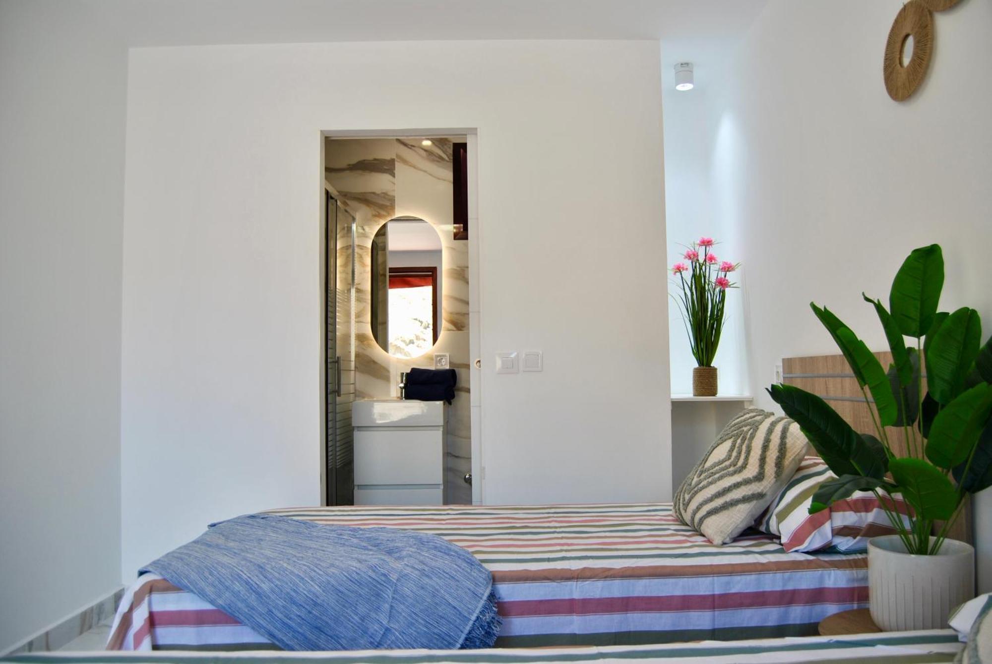 Puerto Rico In Front Of The Shopping Center With Private Heated Saltwater Pool With Jacuzzi & Arcade Games & T Able Foot Ball Vil·la Puerto Rico (Gran Canaria)